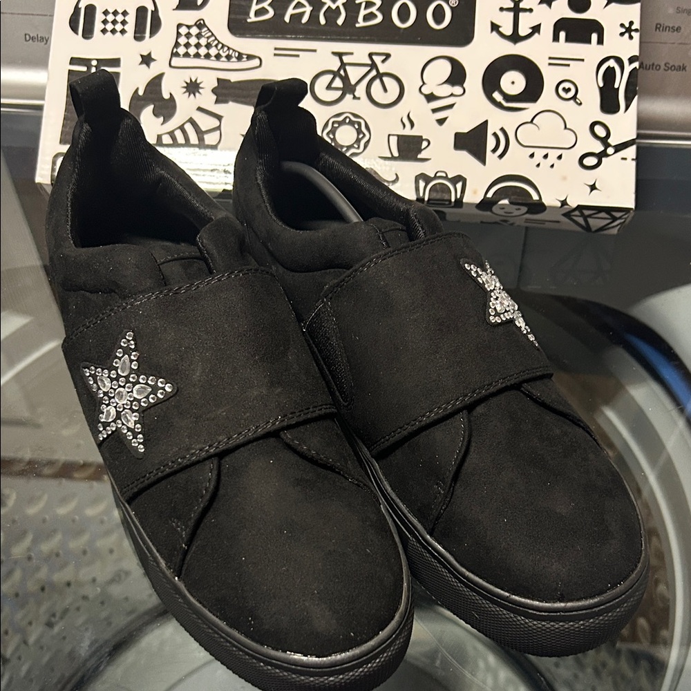BAMBOO Black Kids Sneakers with Star Accents